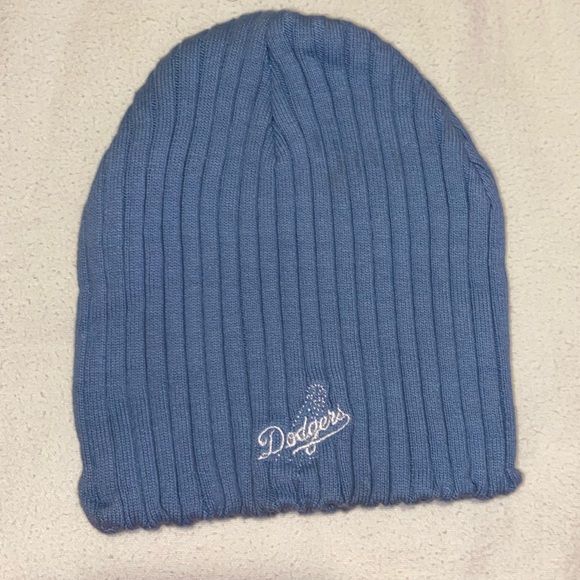 Baby’s Dodgers Beanie - Picture 3 of 3